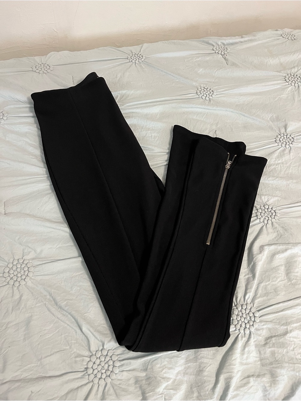 Black Women's Zip-Accent Trouser Pants